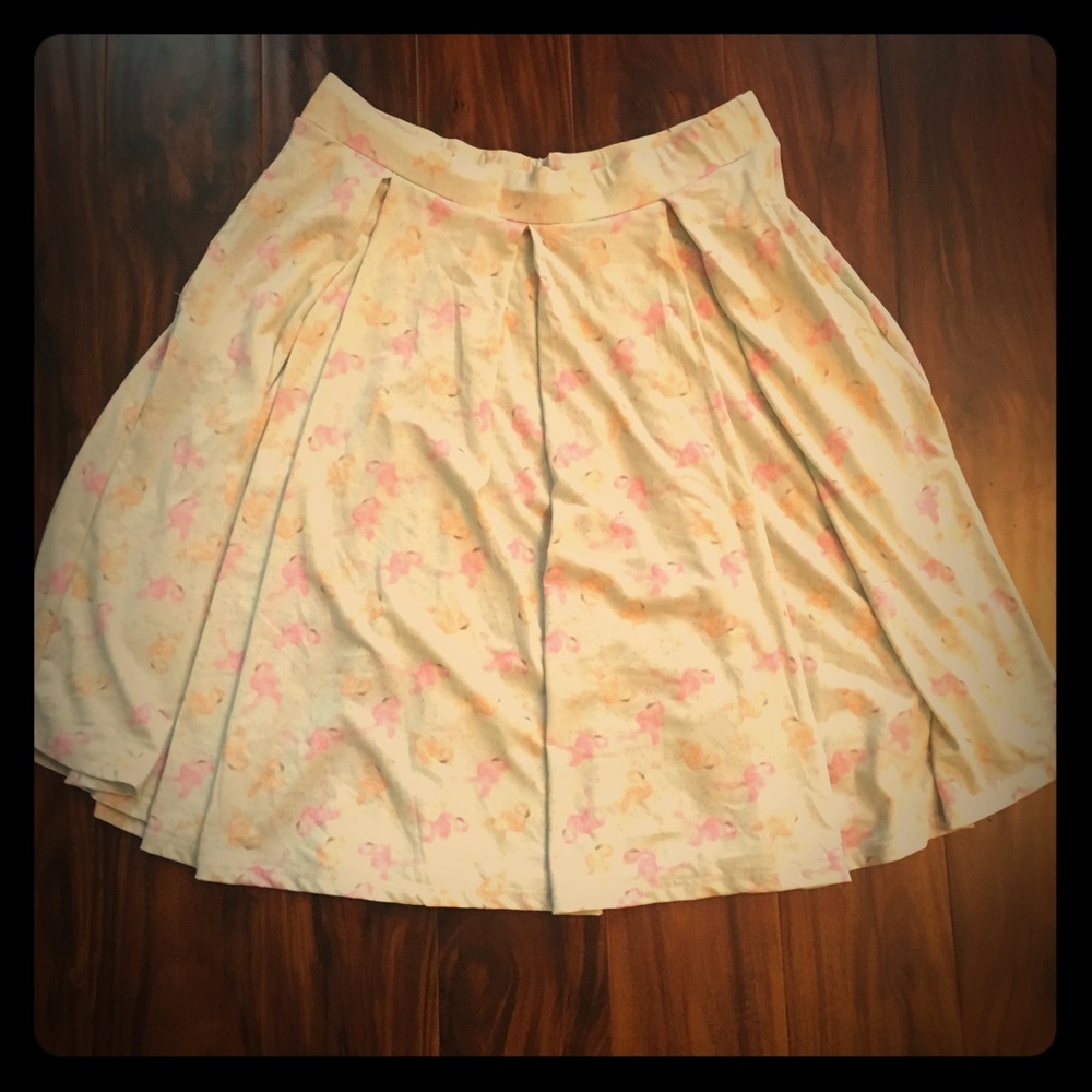 Darling LulaRoe Madison with Flamingos!